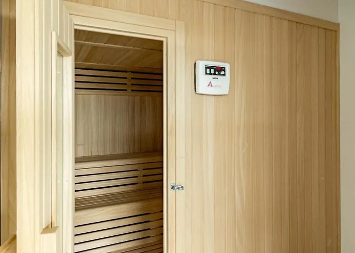 Pa18- Stunning Flat Gym Indoor And Outdoor Pool