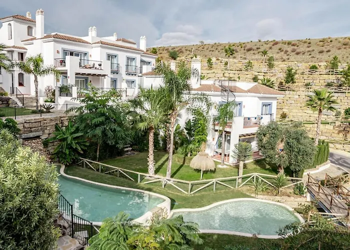 Pa18- Stunning Flat Gym Indoor And Outdoor Pool Apartment Estepona