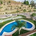 Pa18- Stunning Flat Gym Indoor And Outdoor Pool *