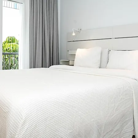 Pa18- Stunning Flat, Gym, Indoor And Outdoor Pool Estepona