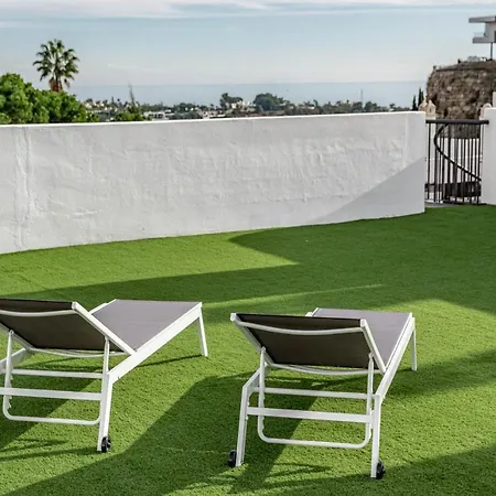 Apartment Pa18- Stunning Flat, Gym, Indoor And Outdoor Pool Estepona