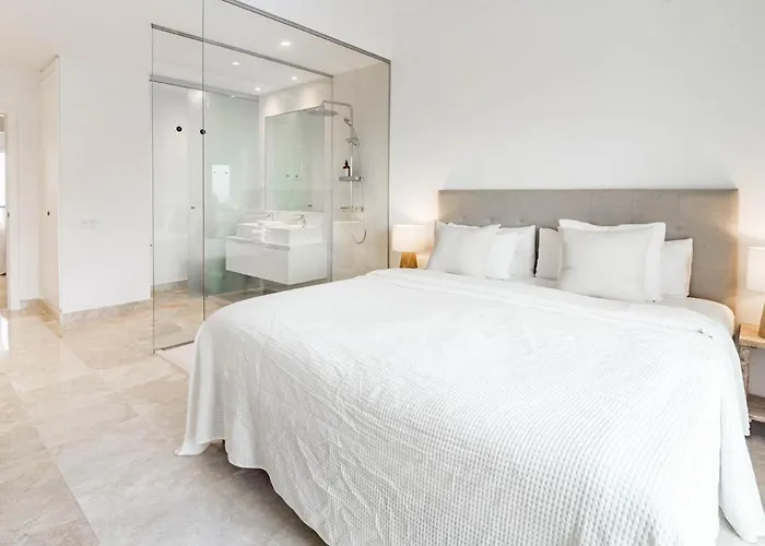 Διαμέρισμα Pa18- Stunning Flat Gym Indoor And Outdoor Pool *