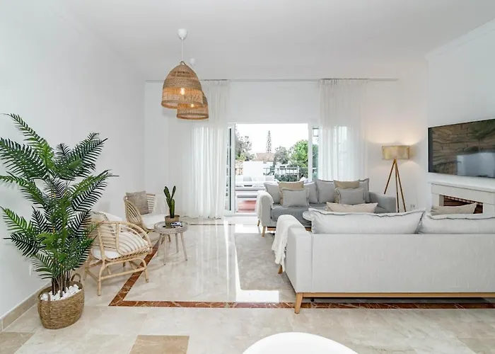 Pa18- Stunning Flat Gym Indoor And Outdoor Pool